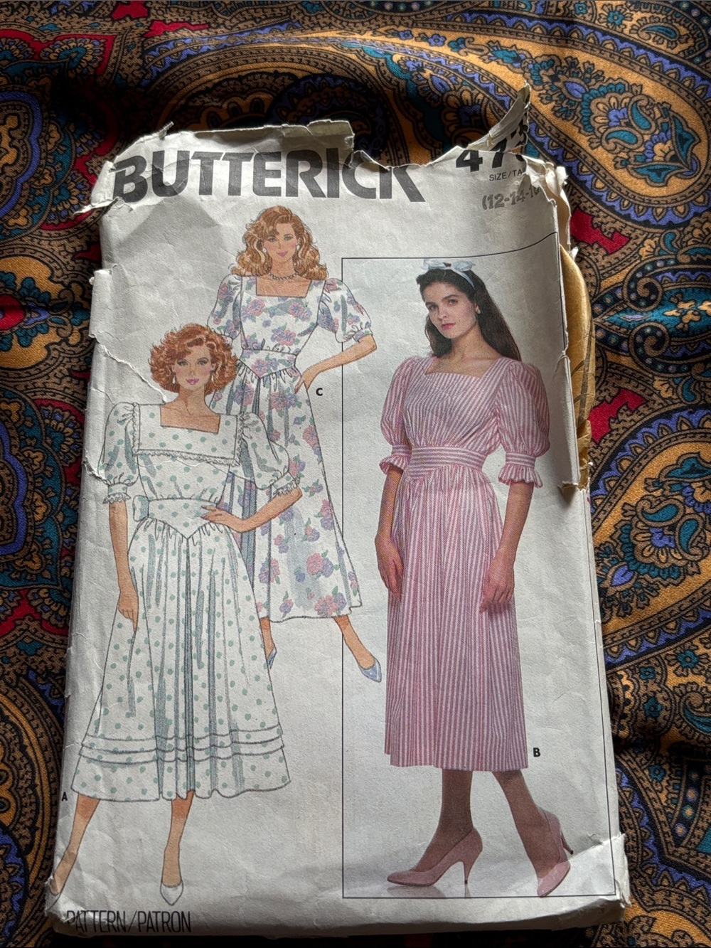 Butterick sewing patter 4738 Women’s Pink Stripe Square-Neck Dress